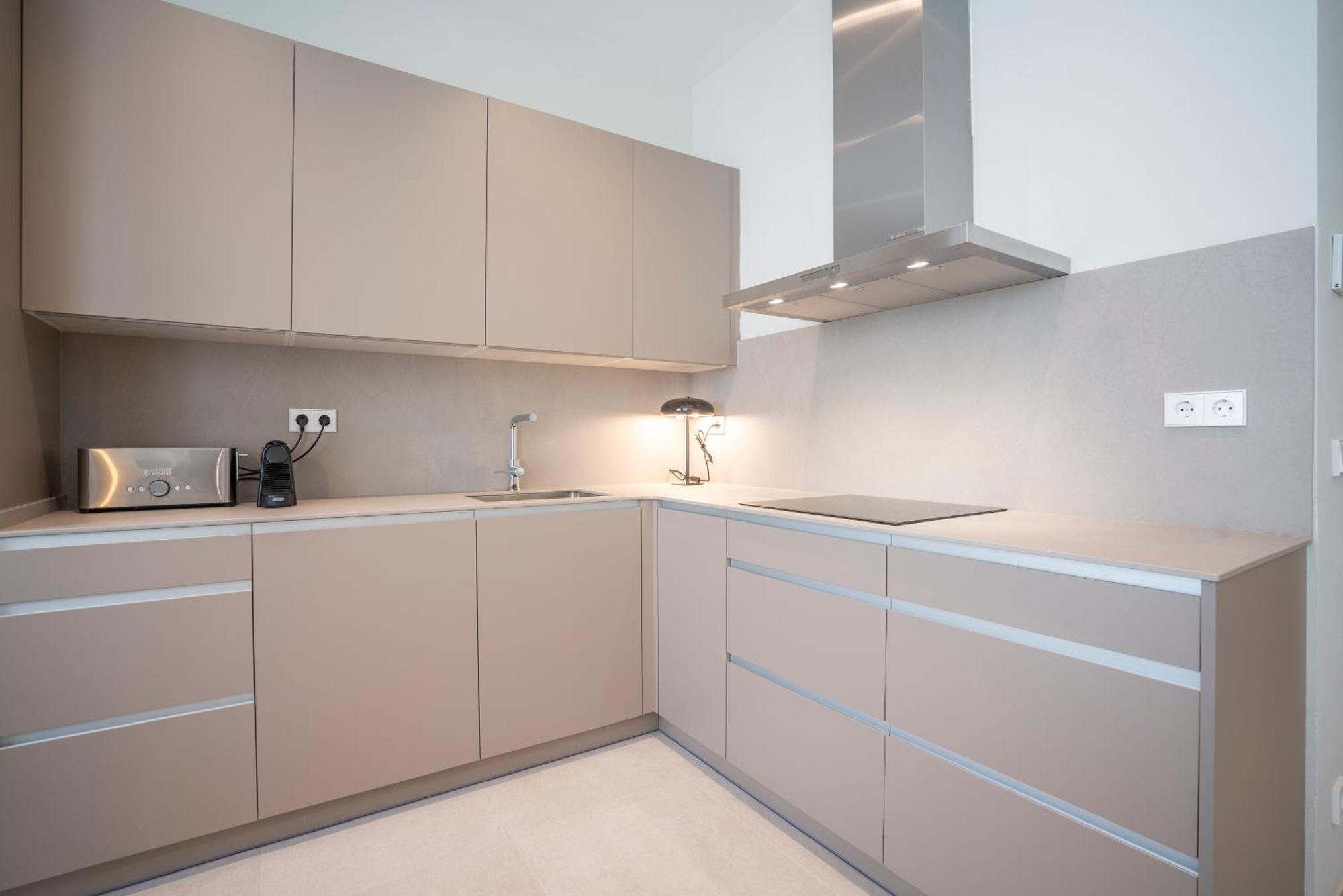 Sitges Spaces Garden Condo-2 Bedrooms, 2 Bathrooms, Garden Terrace, Near Center, Sleeps Up To 6- Monthly Rentals Only Exterior foto
